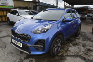 2021 Kia Sportage 1.6 T-Gdi Gt-Line in Blue — image 3