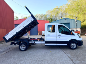2023 Ford Transit 2.0 350 Ecoblue Leader Chassis Double Cab Tipper 4dr Diesel Manual Rwd L3 Euro 6 (s/s) (130 Ps) in White — image 4