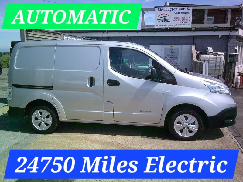 2015 Nissan E-Nv200 Tekna in Silver — image 1