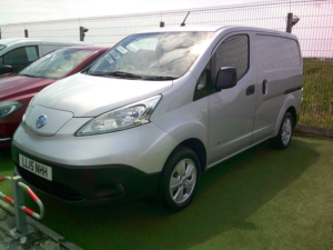 2015 Nissan E-Nv200 Tekna in Silver — image 5