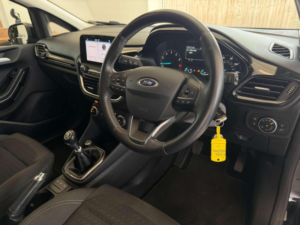 2017 Ford Fiesta 1.0t Ecoboost Zetec Euro 6 (s/s) 5dr in Black — image 3