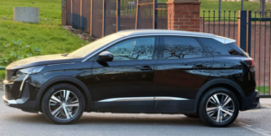2024 Peugeot 3008 1.6 12.4kwh Allure SUV 5dr Petrol Plug-In Hybrid E-Eat Euro 6 (s/s) (180 Ps) in Black — image 5