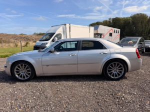 2010 Chrysler 300c 3.0 Crd V6 Srt Design 4dr in Silver — image 6