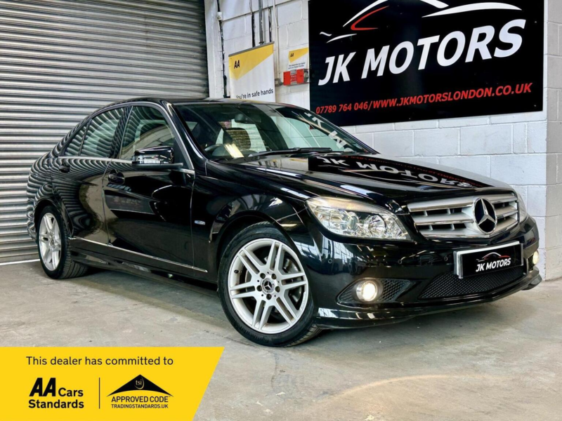 2010 Mercedes-Benz C Class 1.8 C180 Blueefficiency Sport Auto Euro 5 4dr in Black — image 1