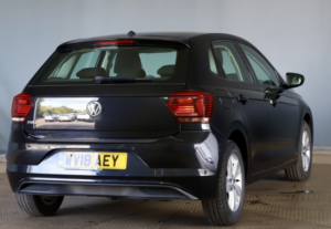 2018 Volkswagen Polo 1.0 Tsi Se in Black — image 5