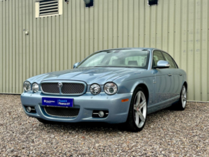 2008 Jaguar Xj 2.7 Td Sovereign 4dr in Blue — image 3