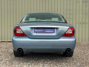2008 Jaguar Xj 2.7 Td Sovereign 4dr in Blue — image 6
