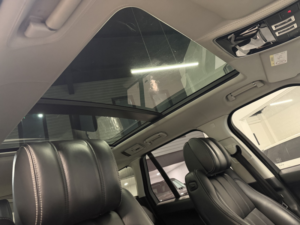 2016 Land Rover Range Rover 3.0 Td V6 Autobiography in Grey — image 6