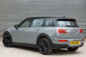 2015 MINI Clubman 1.5 Clubman Cooper in Grey — image 5