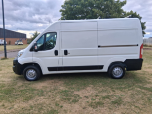 2021 Citroen Relay 2.2 Bluehdi 35 Enterprise Panel Van 5dr Diesel Manual L2 H2 Euro 6 (s/s) (140 Ps) in White — image 2