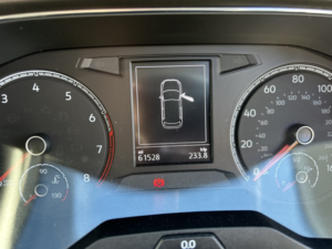 2019 Volkswagen T-Roc 1.0 Tsi Se SUV in Grey — image 6