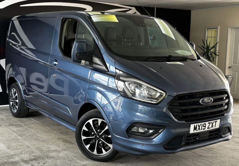 2019 Ford Transit Custom 2.0 310 Ecoblue Sport L1 H1 Euro 6 5dr in Blue — image 1