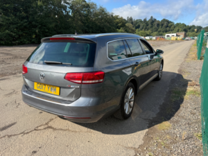 2017 Volkswagen Passat 1.6 Tdi Se Business Estate 5dr Diesel Manual Euro 6 (s/s) (120 Ps) in Grey — image 6