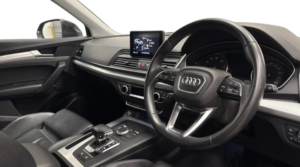 2018 Audi Q5 2.0 Tfsi 45 Sport in Black — image 5