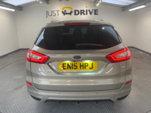 2015 Ford Mondeo 1.5t Ecoboost Titanium Estate 5dr Petrol Manual Euro 6 (s/s) (160 Ps) in Silver — image 4
