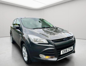 2016 Ford Kuga 1.5t Ecoboost Zetec 2WD Euro 6 (s/s) 5dr in Grey — image 3