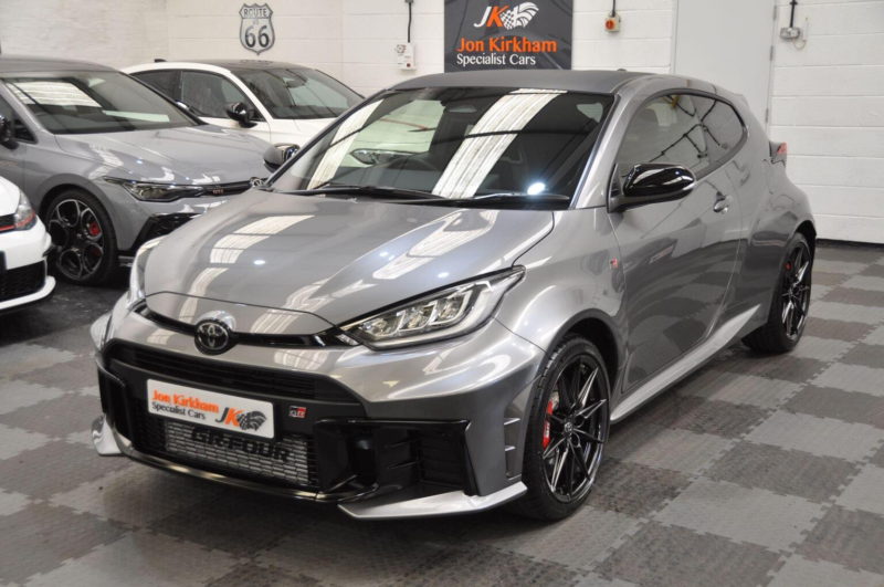 2025 Toyota Yaris 1.6t Gr Dat8 AWD Euro 6 3dr in Grey — image 1