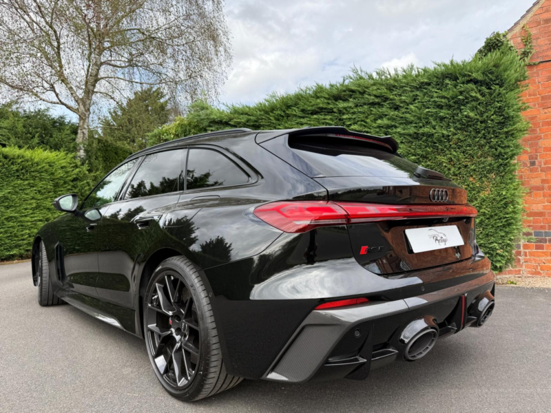 2026 Audi Rs5 2.9 Tfsi V6 25.9kwh Performance Vorsprung in Black — image 1
