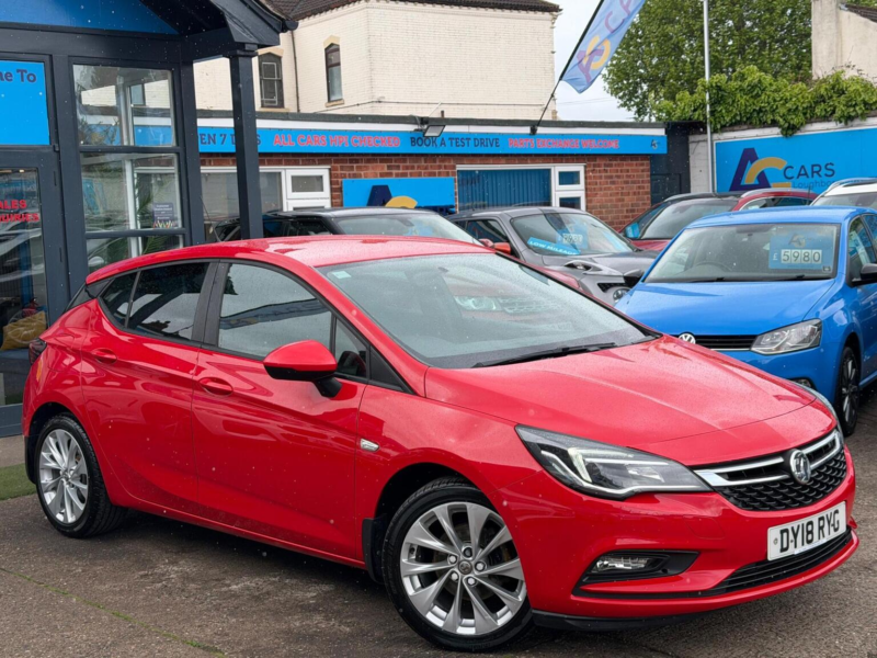 2018 Vauxhall Astra 1.0i Turbo Ecotec Design Euro 6 (s/s) 5dr in Red — image 1