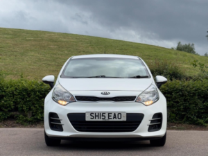 2015 Kia Rio 1.25 2 Euro 6 5dr in White — image 4
