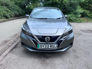 2022 Nissan Leaf 40kwh N-Connecta Auto 5dr in Grey — image 3