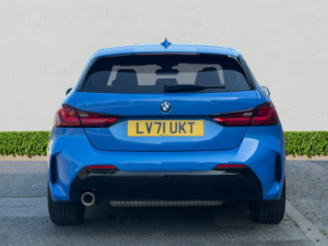 2022 BMW 1 Series 1.5 118i M Sport (lcp) Hatchback 5dr Petrol Dct Euro 6 (s/s) (136 Ps) in Blue — image 6