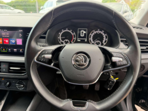 2023 Skoda Scala 1.0 Tsi Se Euro 6 (s/s) 5dr in Black — image 4