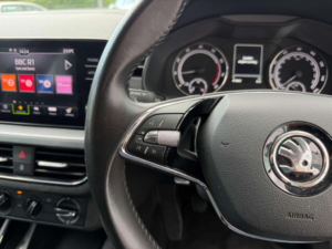 2023 Skoda Scala 1.0 Tsi Se Euro 6 (s/s) 5dr in Black — image 5