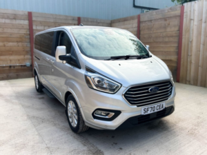 2020 Ford Tourneo Custom L2 Lwb 5 SEAT Twin Wheelchair Accessible Disabled Access Vehicle Wav in Silver — image 4