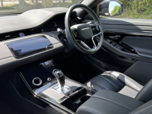 2021 Land Rover Range Rover Evoque 2.0 P200 Mhev R-Dynamic Se in Grey — image 3
