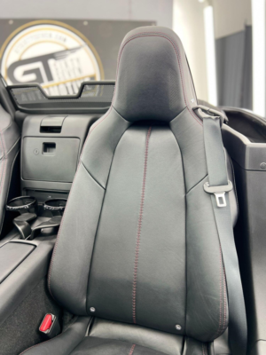 2017 Mazda Mx-5 2.0 Skyactiv-G Sport Nav in Silver — image 2