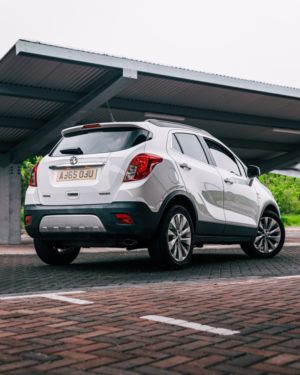2016 Vauxhall Mokka 1.4i Turbo Se SUV 5dr Petrol Manual 2WD Euro 6 (s/s) (140 Ps) in White — image 4