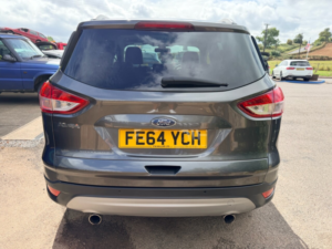 2014 Ford Kuga 2.0 Tdci Titanium SUV 5dr Diesel Manual 2WD Euro 5 (140 Ps) in Grey — image 3