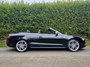 2015 Audi S5 Cabriolet 3.0 Tfsi V6 in Black — image 4