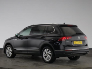 2023 Volkswagen Tiguan Allspace 1.5 Tsi Life DSG Euro 6 (s/s) 5dr in Black — image 5