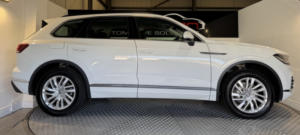 2019 Volkswagen Touareg 3.0 Tdi V6 Sel in White — image 4