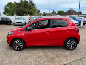 2020 Peugeot 108 1.0 Allure Hatchback 5dr Petrol Manual Euro 6 (s/s) (72 Ps) in Red — image 4