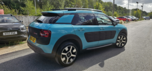 2015 Citroen C4 Cactus 1.6 Bluehdi Flair in Blue — image 3