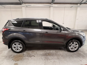 2018 Ford Kuga 1.5 T Ecoboost Zetec in Grey — image 6