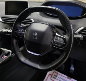 2017 Peugeot 3008 1.2 Puretech Allure SUV 5dr Petrol Manual Euro 6 (s/s) (130 Ps) in Grey — image 5
