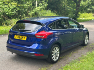 2016 Ford Focus 1.5 Tdci Titanium Euro 6 (s/s) 5dr in Blue — image 5