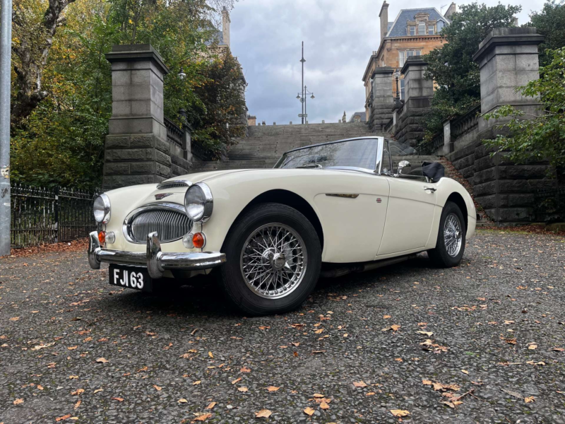 1966 Austin Healey 3000 in White — image 1