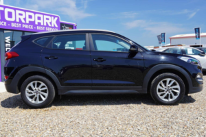 2018 Hyundai Tucson 1.6 Gdi Blue Drive Se Nav Euro 6 (s/s) 5dr in Black — image 6