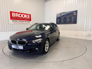 2014 BMW 3 Series 2.0 320i Se Touring Euro 6 (s/s) 5dr in Blue — image 3