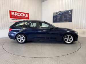 2014 BMW 3 Series 2.0 320i Se Touring Euro 6 (s/s) 5dr in Blue — image 6