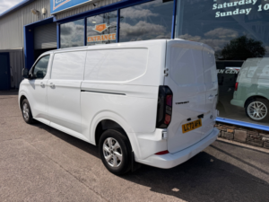 2024 Ford Transit Custom 2.0 300 Ecoblue Limited Panel Van 5dr Diesel Manual L2 H1 Euro 6 136 Ps in White — image 5