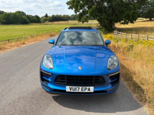 2017 Porsche Macan 3.0t V6 Gts SUV 5dr Petrol Pdk 4WD Euro 6 (s/s) (360 Ps) in Blue — image 4
