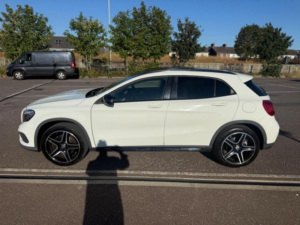 2015 Mercedes-Benz Gla 2.1 Gla220d Amg Line (premium Plus) 7g-Dct 4matic Euro 6 (s/s) 5dr in White — image 6