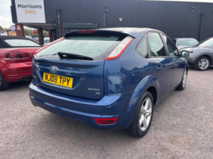 2008 Ford Focus 1.6 Zetec 5dr in Blue — image 5