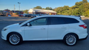 2013 Ford Focus 1.0 T Ecoboost Titanium X in White — image 3